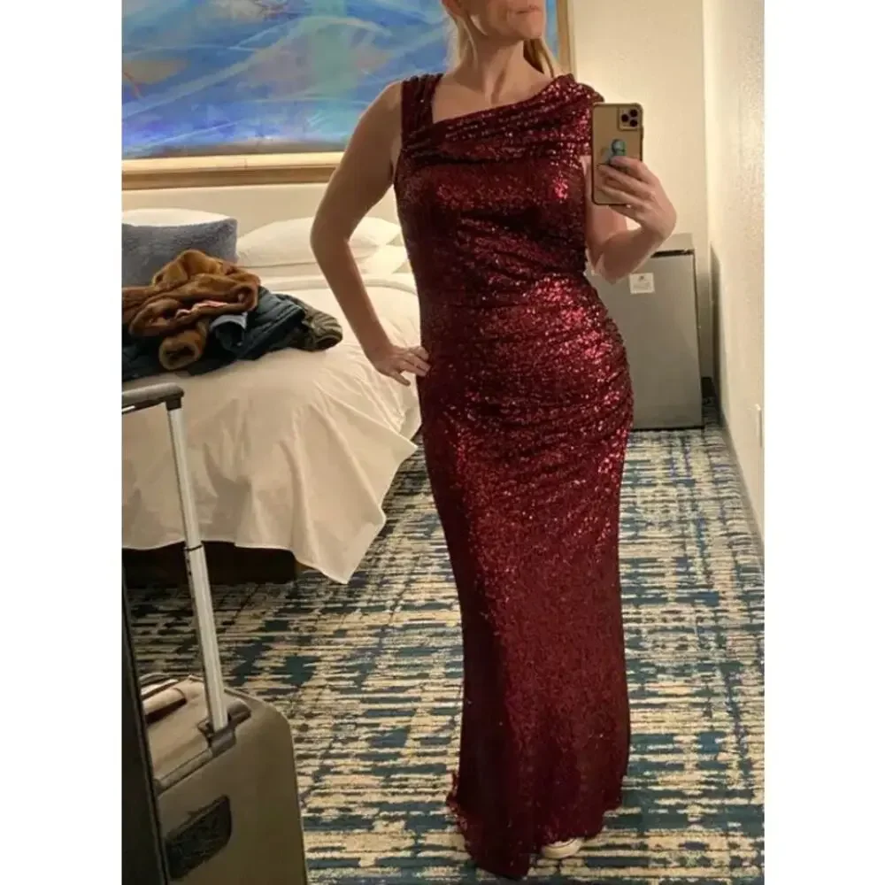 Badgley Mischka Bordeaux Red Sequin Gown Size 22 Off Shoulder Formal Luxury $695 - Picture 8 of 14